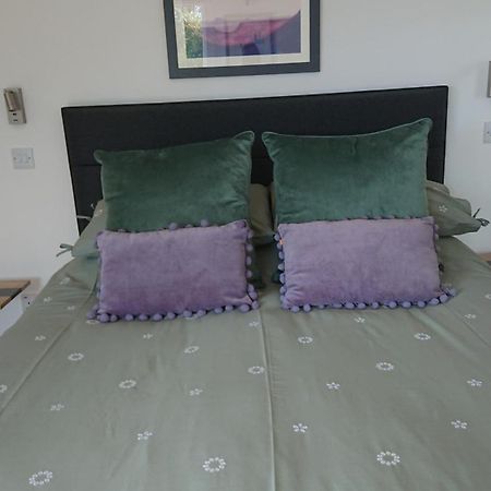 Villa Sea Breezes Oban Exterior foto